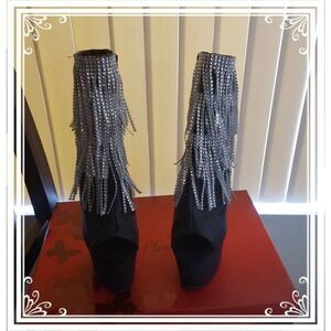 NIB~Pleaser Black Matte Vegan Leather Platform Heels with Rhinestone Fringe Sz 9
